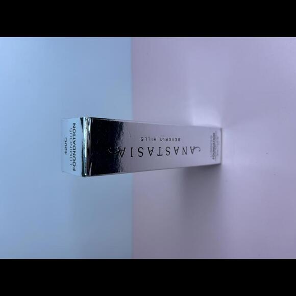 Anastasia Beverly Hills Other - Anastasia Beverly Hills Luminous Foundation - 420C
